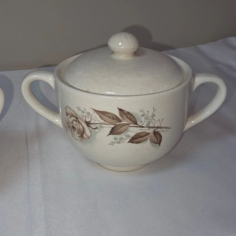 USA Pottery vintage ceramic